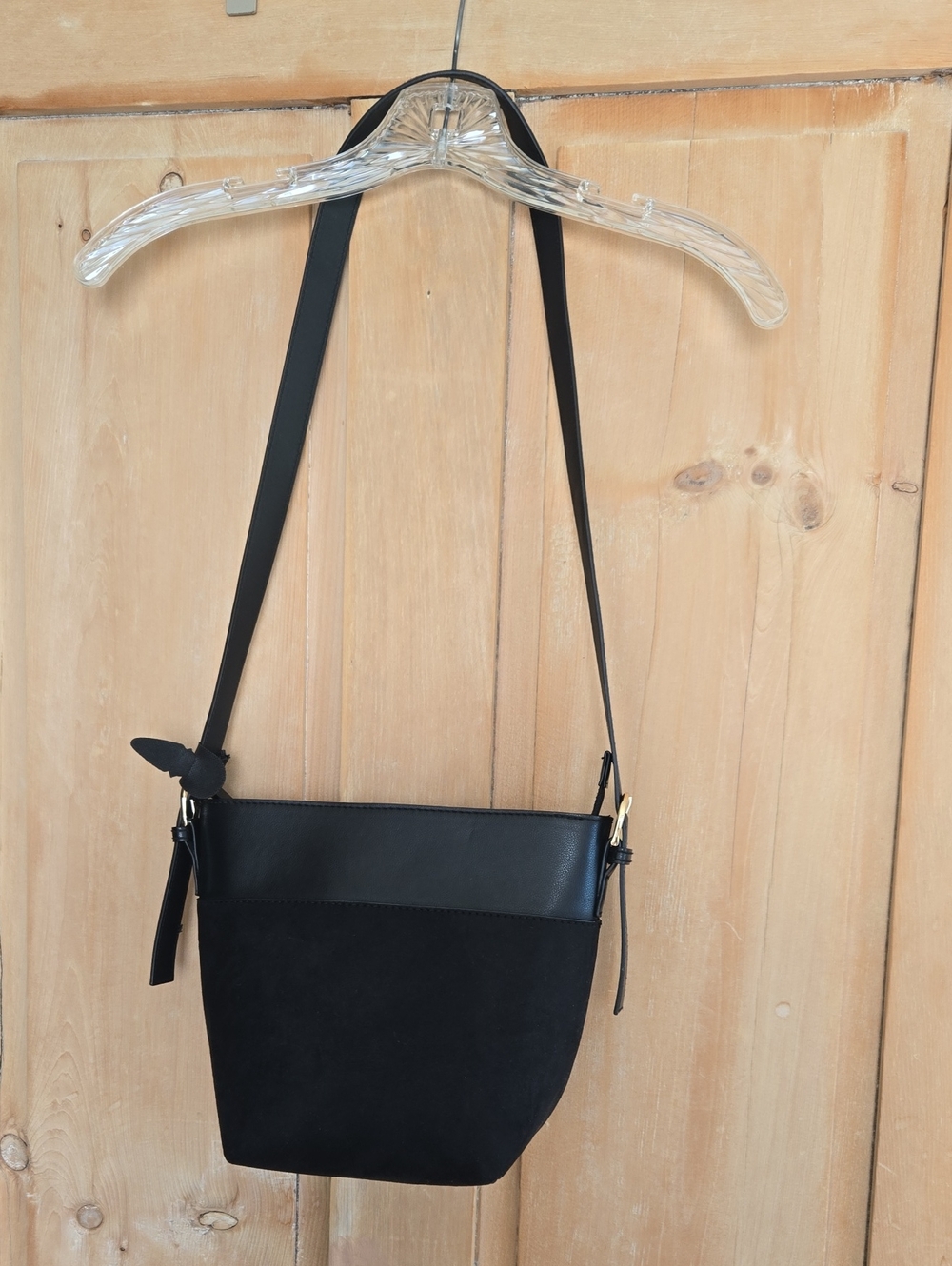 Black Women’s Bag Purse- Classic Minimalist Style